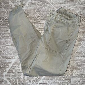 American eagle pants